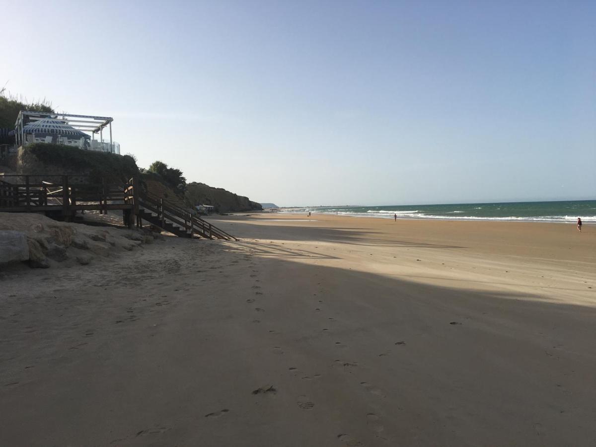 Villa Anyway Conil Un Lujo Frente Al Mar Конил-де-ла-Фронтера Екстериор снимка